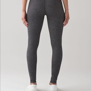grey lululemon leggings
